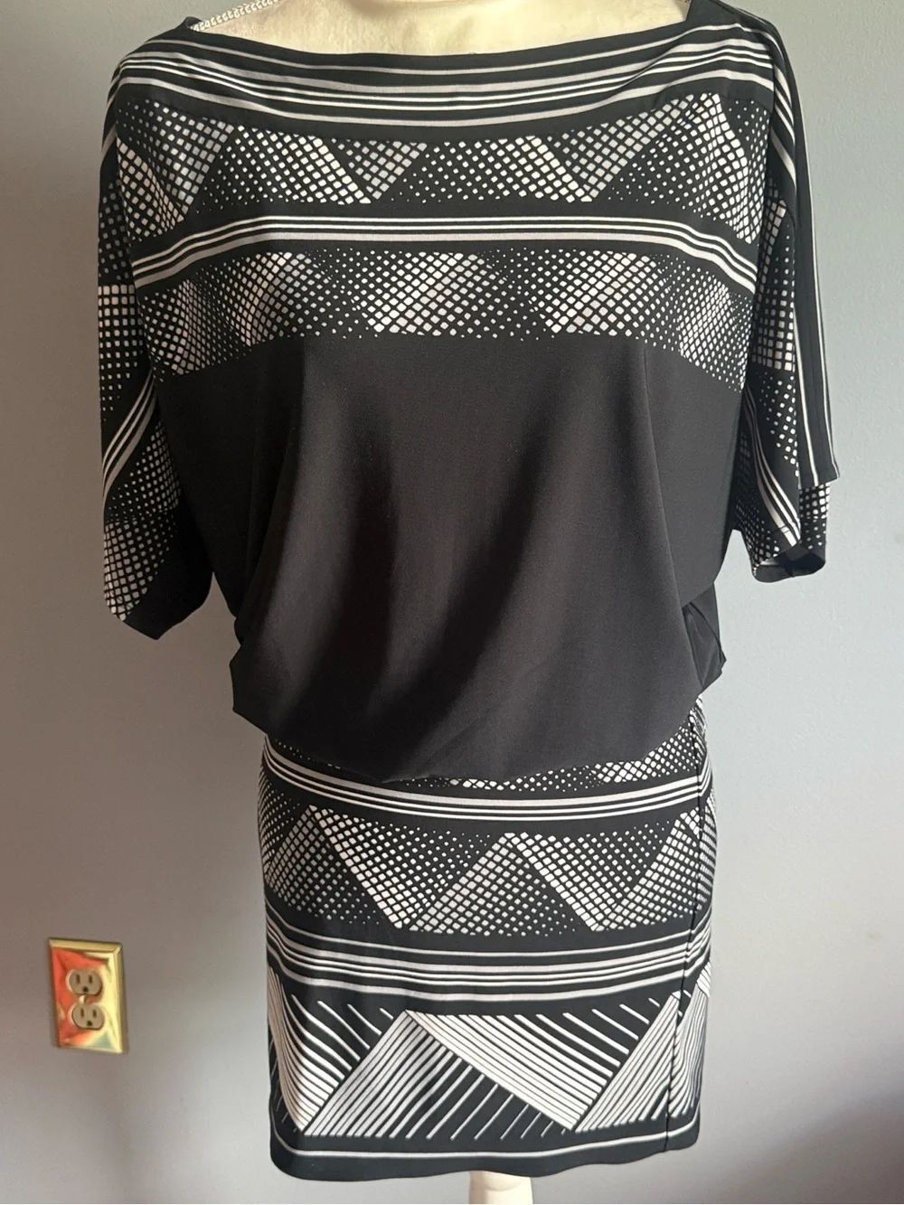 BCBG Black & White Geometric Print Dress!